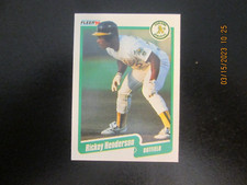 RICKEY HENDERSON A'S 1990 FLEER BASE CARD #10
