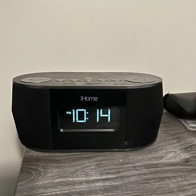 iHome Bluetooth Dual Alarm Clock Wireless Music Streaming IBT38G - Black - Image 1 of 3