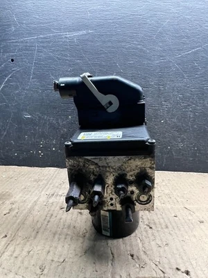 2011-2014 Ford E-150 E150 E250 E350 ABS Anti-Lock Brake Pump Module t7100 DG - Image 1 of 4