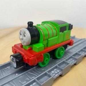 Thomas the Tank Engine Take and Play Engine PERCY 2013 Version - Picture 1 of 9