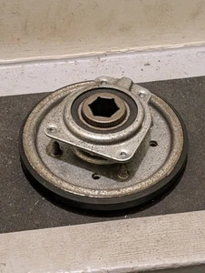 Troy-Bilt MTD Craftsman snow blower Friction Wheel 684-04153C 684-04153 - Picture 1 of 2
