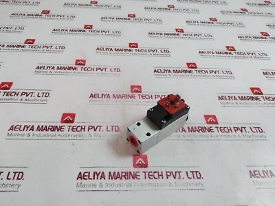 Danfoss MBC 5100 Pressure Switch +1/+10BAR 150BAR, 2431-1CB04 - Image 1 of 4