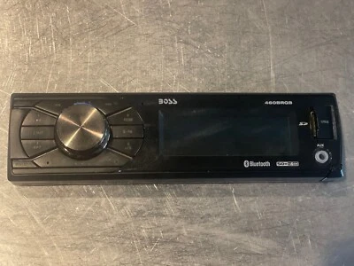 PLACA FRONTAL ESTÉREO PARA AUTOMÓVIL BOSS 460BRGB SOLO PLACA FRONTAL BOSS 460BRGB SOLO FABRICANTE DE EQUIPOS ORIGINALES🟠 Foto 1 de 4