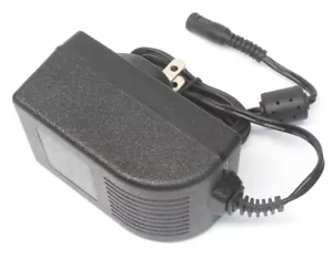 Dynex DX-AC1200 Universal AC Power Adapter Output DC 3V 4.5V 5V 6V 9V 12V 1200mA - Picture 1 of 1