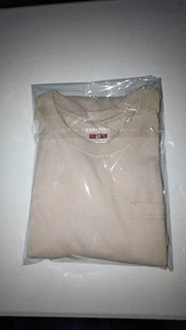 Camiseta Lincoln Outfitters LT para hombre con bolsillo frontal marrón - Imagen 1 de 7