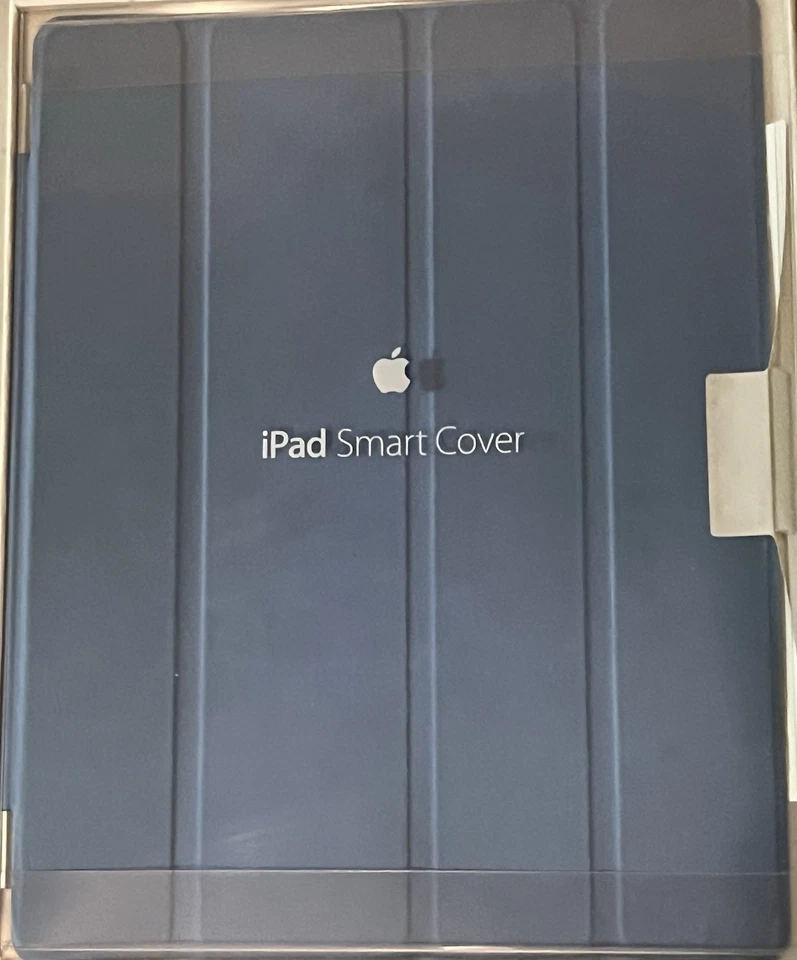 NEW Apple Smart Cover for Apple iPad 2nd- 3rd- and 4th-Gen - Blue - Image 1 of 1