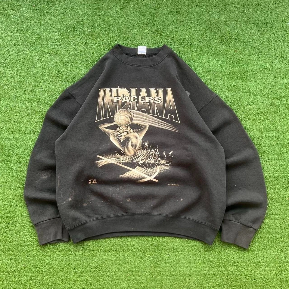 vintage indiana pacers taz looney tunes black color crewneck sweatshirt VK05084 - Image 1 of 1