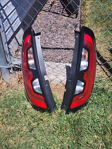 Kia Soul EV Tail lights (fits 2014-2018) OEM Set 