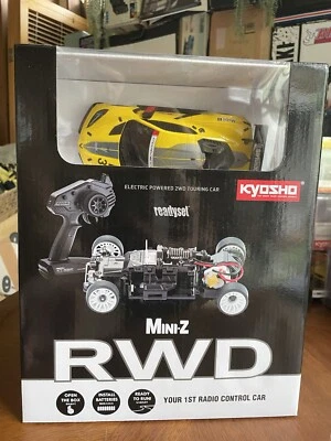 Kyosho 32342Y MINI-Z RWD Series Ready Set Chevrolet Corvette C8.R Yellow - Image 1 of 4