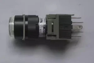 1pcs Fuji Electric Circular Pushbutton Switches AH164-L / AH164-LW11E3 white - Picture 1 of 1