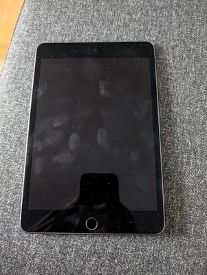 Apple iPad Mini 2019 (5. Generation) 64GB, Wi-Fi + Cellular - Space Grau - Bild 1 von 4