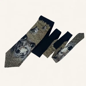 Endangered Species Gray Wolf Necktie Canis Lupus Novelty Animal Print Silk - Picture 1 of 10