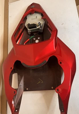 YAMAHA YZF R6 06-07 TAIL FAIRING (FITS: 06-07 YAMAHA YZF R6) - Image 1 of 4