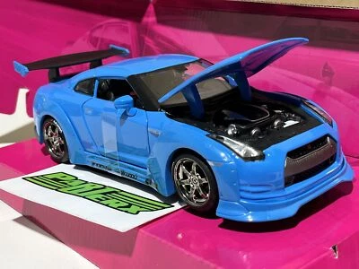 Nissan GT-R 2009 1:24 Model Toy Car Childs Kids Dads Birthday Gift Present — 第 1/4 张图片