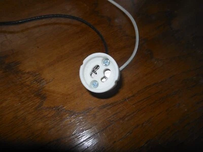 New Porcelain GU-10 MR-16 Sockets With 8In. Leads & 1/8 IPS Hickey Model D2748 - Image 1 of 4