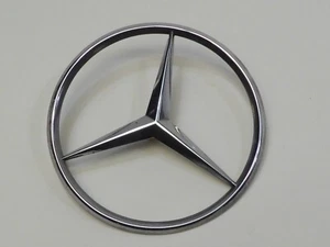 Mercedes Benz W126, W123 stella sul coperchio valigia usato #126 758 00 58 - Foto 1 di 10