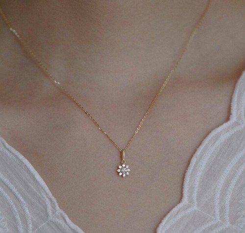 VETEMENTS Collana Ciondolo Fiore Diamante Rotondo Simulato Diamante 1CT 18"" 14K Placcata in Oro Giallo