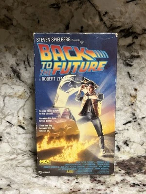 BACK TO THE FUTURE - VHS RARE - 1985 Michael J. Fox ORIGINAL MCA PRESS - Image 1 of 4