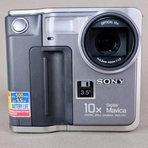 Sony Digital Camera Mavica MVC-FD7 0.3MP Silver Tested Bundle W Usb Fdd Drive - Picture 1 of 12