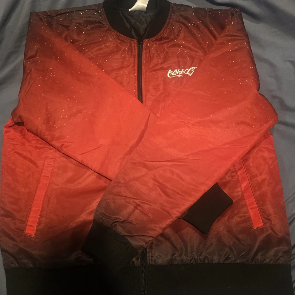 Ограниченный выпуск Coca-Cola x Star Wars Bomber куртка мандалорский дизайн назад логотип - Изображение 1 из 4