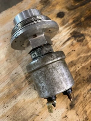 Porsche 928 1982 4,5 L, sensor de presión de aceite del motor, fabricante de equipos originales,  Foto 1 de 2