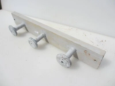 Abrigo de madera estante sombrero colgadores ganchos madera antigua bobina industrial  Foto 1 de 4