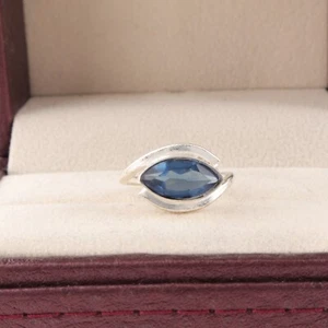 London Blue Topaz Gemstone 925 Sterling Silver Handmade Jewelry Ring Gift - Picture 1 of 3