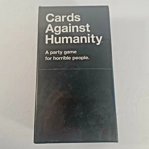 Cards Against Humanity Starter Set - 600 Cards A Party Game For Horrible People - Picture 1 of 12