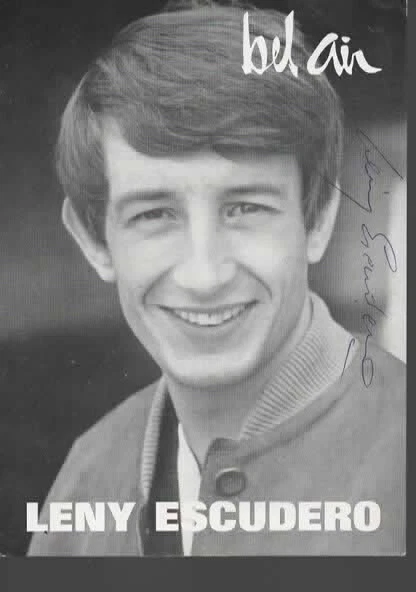 Leny ESCUDERO PHOTOGRAPHIE sur CARTE  15*10 avec AUTOGRAPHE - 5 - - Photo 1/1