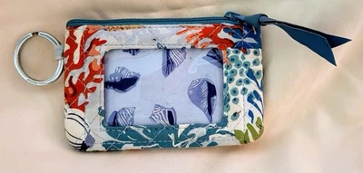 Estojo de identificação Vera Bradley com zíper azul peixe Go. - Imagem 1 de 4