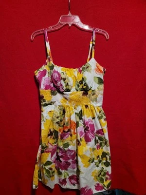 B. Vestido Elegante Blanco Colorido Floral Correa Espagueti Talla 14 Foto 1 de 4