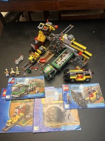 Lego City The Mine 4204 99.5% Complete W/Instructions