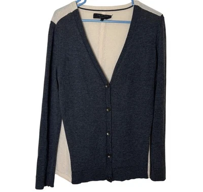 Cardigã suéter Rag & Bone lã merino cashmere M colorblock cinza creme - FLAW - Imagem 1 de 4