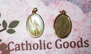 GOLD OVAL ST. JOAN OF ARC PICTURE MEDAL - Picture 1 of 3