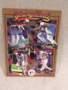 1998 Plymouth Folder Youngbloods Chipper Jones, Garciaparra, A Rodriguez, Jeter - Foto 1 di 5