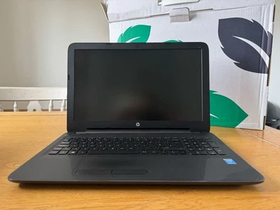HP 250 G4 i5-6200U 8GB Ram 128GB SSD 15.6" Windows 11 Laptop - Image 1 of 4