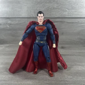 DC Mafex Superman n.057 film Justice League (originale) Henry Cavill - Foto 1 di 4
