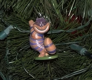 🎅🏽 FIGURA DE GATO CHESHIRE PERSONALIZADA DISNEY ALICIA EN EL PAÍS DE LAS MARAVILLAS ADORNO DE NAVIDAD - Imagen 1 de 2