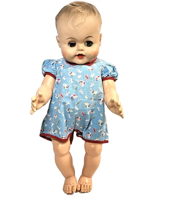 Muñeca bebé Uneeda vintage bebida de cabello moldeado ojo dormido húmedo 19" años 50 Foto 1 de 4