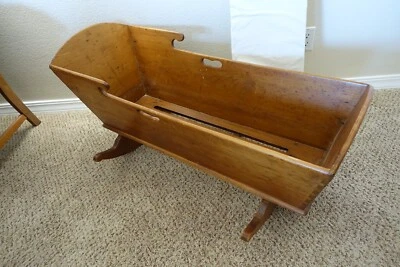 Antigua cuna de arce reducida a $190 Foto 1 de 3