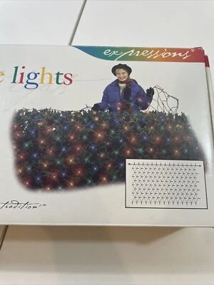 NOMA Expressions 4’ X 6' Net-Style Lights - 150 Multi w/Green Wire NIB - Image 1 of 4