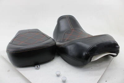 Juego de asientos delanteros/traseros Harley Davidson Road Street Glide 11-23  Foto 1 de 4