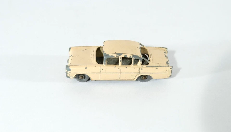 Matchbox Moko Lesney 22 Rosa Vauxhall Cresta Diecast Car 4GPW De Colección Sin Caja P8. Foto 1 de 4