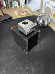 Renishaw Datum Ball D25 Magnetic Base Calibration Sphere - Picture 1 of 5