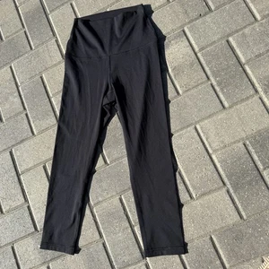 Leggings cortos ajustados negros Yogalicious Lux para mujer CY63351 NUEVOS SIN ETIQUETAS pequeños - Imagen 1 de 6