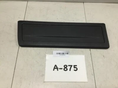 Volkswagen Passat SW 2006 2010 moldura maletero trasero izquierdo lado conductor Foto 1 de 4