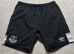 Pantalones cortos de fútbol negros Everton FC 2015 2016 Home Football Umbro para hombre talla pequeña - Imagen 1 de 5