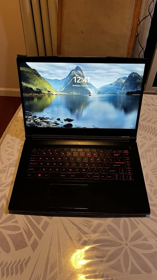 MSI GF63 Thin 11SC Laptop Core I5 11400H, 32GB RAM, 256GB SSD, Windows 11 Home - Image 1 of 4