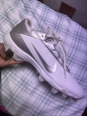 Nike Zoom Rival Sprint Football Cleats Size Mens 9.5 Gray And White Worn no lace - Image 1 of 4