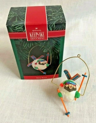 Hallmark Navidad Recuerdo Ornamento Esquí Redondo Caja Original 1992 Foto 1 de 4